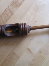 Ancienne bouchonneuse en bois ancien en bois vintage  