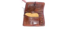 sacoche  a main  en  cuir  , vintage