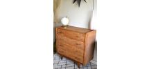 commode pieds compas