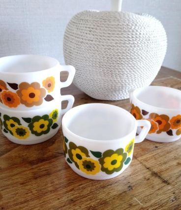 4 tasses à café arcopal, collection lotus 