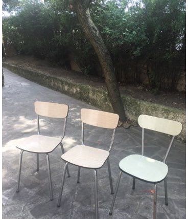 Trio de chaises vintage en formica