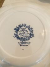 Service 6 assiettes plates et a desserts