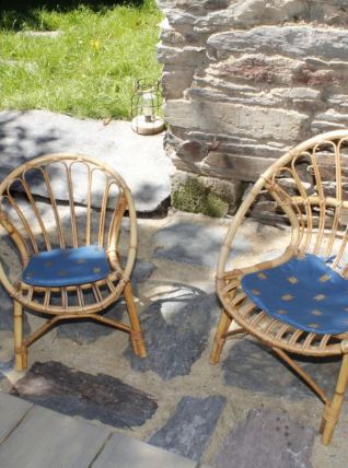 Deux fauteuils corbeille en osier (enfants)