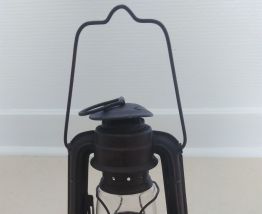 LAMPES A PETROLE ET LAMPE TEMPETE