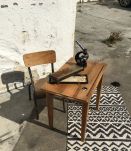 Bureau et chaise d'écolier