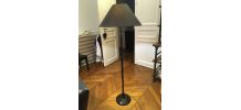 Lampadaire noir