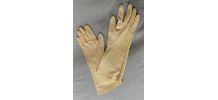 Gants crème  taille 7 en tissu cloqué (année 70)
