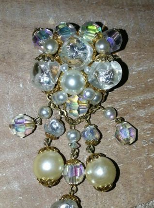  Ancienne broche des années 70