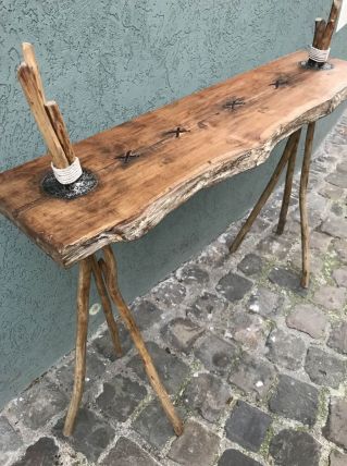 Console exotique