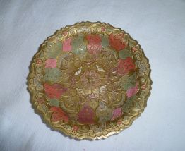 Coupelle laiton ciselée polychrome Inde