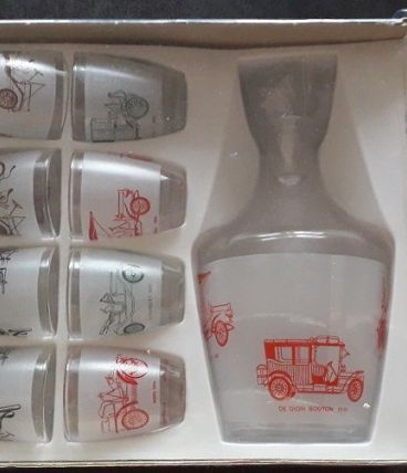 Service a liqueur vintage