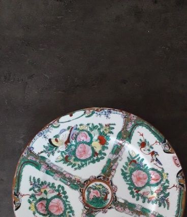 Plat en porcelaine de Canton