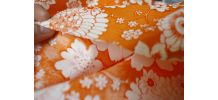 tissu d'ameublement vintage à fleurs orange 