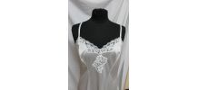 combinaison NEUVE blanche dentelle taille 40/42