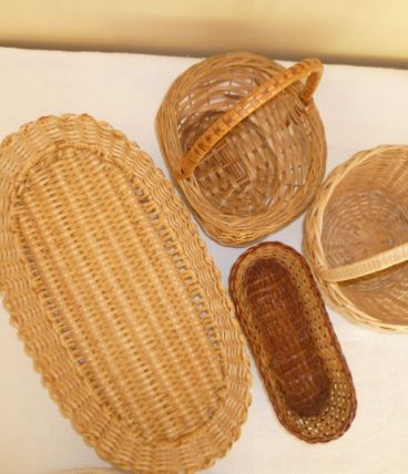 Lot de 4 corbeilles en osier
