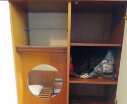 Armoire vintage années 70 