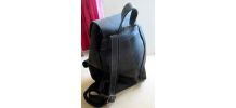 Sac à dos noir en très beau cuir