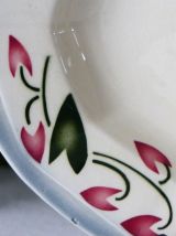 Plat de service en porcelaine opaque