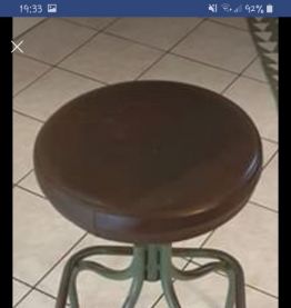 Tabouret industriel vintage 