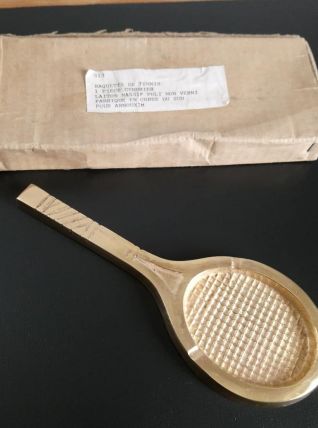 Cendrier raquette en laiton 