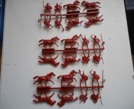 BOITE PETITS SOLDATS CAVALERIE ROMAINE