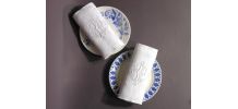 2 Serviettes de Table Brodées Monogramme R.P Français