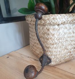 Patère ancienne 
