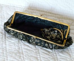 Pochette tissus vintage noir et or