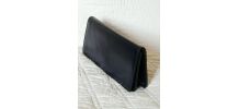 Pochette bleu foncé occasion