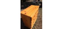 Commode en pin massif
