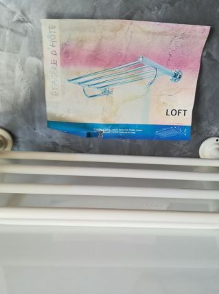 Etagère/porte serviette