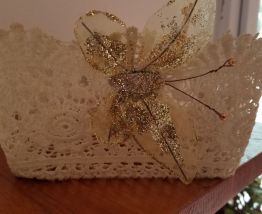 Corbeille en crochet amidoné