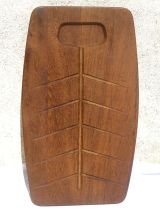 planche  a découper  en  bois 
