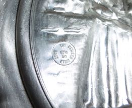 Assiette Etain  ZINN TIN PEWTER décor sculpté en relief