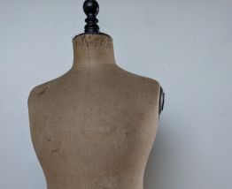 Mannequin femme Stockman taille 44 Usure du temps. En coton 