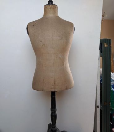Mannequin femme Stockman taille 44 Usure du temps. En coton 