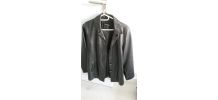 Veste cuir couleur noir longueur 70 cm