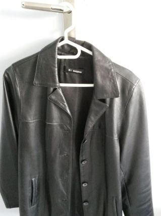 Veste cuir couleur noir longueur 70 cm