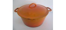 Cocotte en fonte orange marque GF Georg Fischer suisse