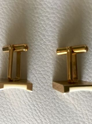 Boutons de manchettes