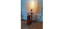 ancien pulvérisateur monté en lampe