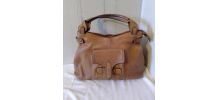 Sac à main vintage en cuir fauve marque  Patrick BIanc