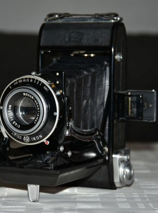 Appareil photo Zeiss Ikonta