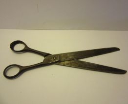 ancienne paire ciseaux de couturière