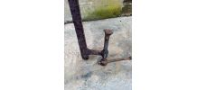 Serre joint en fer forgé de 2m