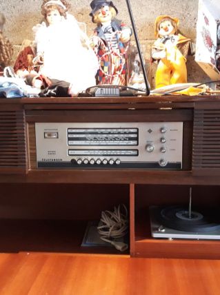 Meuble HI-FI