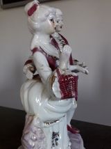 Ancien couple de marquis et marquise en porcelaine
