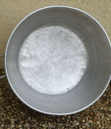 bassine  en  aluminium,  vintage