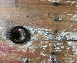 Table basse « poignée »