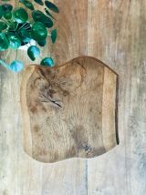 Tabouret ancien en bois brut